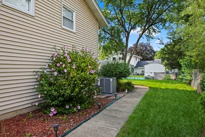 856 E Sayles Drive, Palatine, IL 60074 - Photo 24