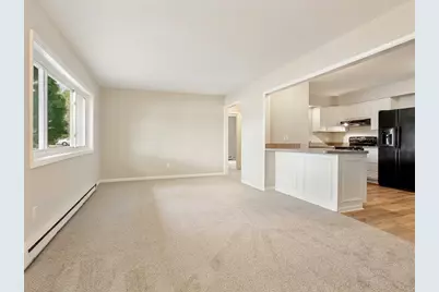 20206 S Frankfort Square Road #D, Frankfort, IL 60423 - Photo 2