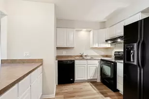 20206 S Frankfort Square Rd, Frankfort, IL 60423 - Photo 4