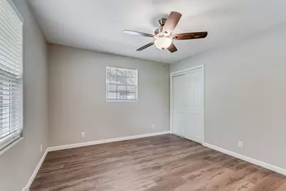 9070 Kings Road, Morris, IL 60450 - Photo 14