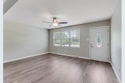9070 Kings Road, Morris, IL 60450 - Photo 8