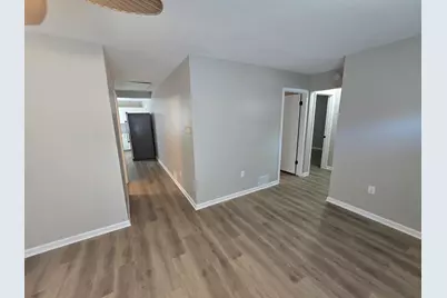 3014 Victoria Avenue, McHenry, IL 60050 - Photo 8