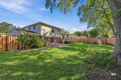 1341 E Virginia Drive, Palatine, IL 60074 - Photo 18