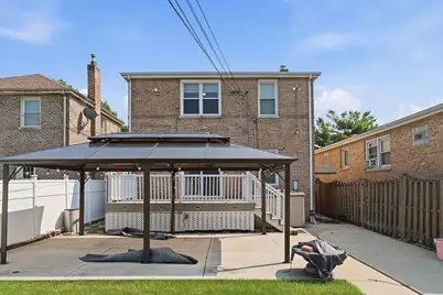 3718 W 67th Place, Chicago, IL 60629 - Photo 22