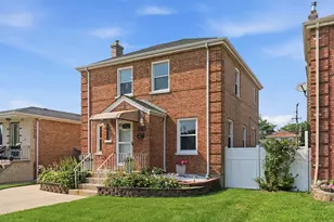 3718 W 67th Pl, Chicago, IL 60629 - Photo 2