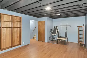 11044 Menard Ave, Chicago Ridge, IL 60415 - Photo 18
