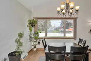 11044 Menard Ave, Chicago Ridge, IL 60415 - Photo 8