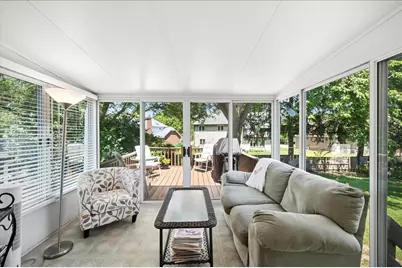 830 Woodhollow Lane, Buffalo Grove, IL 60089 - Photo 12