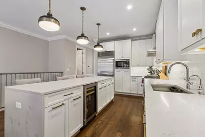 877 N Hermitage Avenue #1, Chicago, IL 60622 - Photo 4