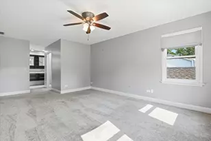 1203 Claridge Dr, Libertyville, IL 60048 - Photo 22