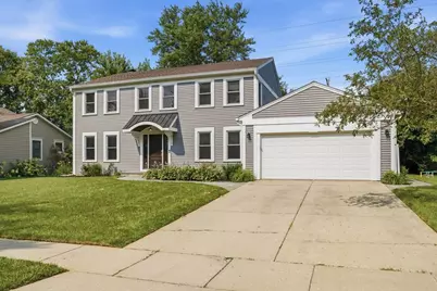 1203 Claridge Drive, Libertyville, IL 60048 - Photo 2
