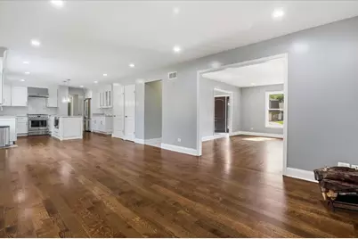 1203 Claridge Drive, Libertyville, IL 60048 - Photo 14
