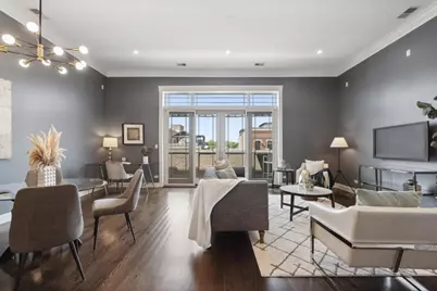 1423 W Belmont Avenue #4, Chicago, IL 60657 - Photo 4
