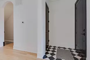 1830 N St Louis Ave, Chicago, IL 60647 - Photo 18