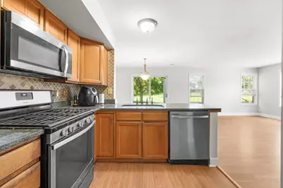 1612 Thornfield Court, Roselle, IL 60172 - Photo 4