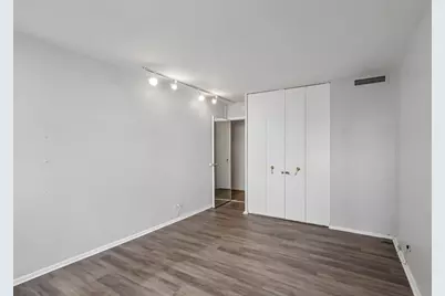 6301 N Sheridan Road #24E, Chicago, IL 60660 - Photo 14