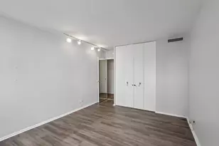 6301 N Sheridan Rd, Chicago, IL 60660 - Photo 14