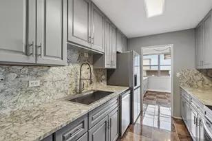 6301 N Sheridan Rd, Chicago, IL 60660 - Photo 6