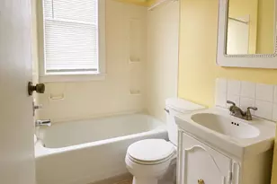1207 W American St, Freeport, IL 61032 - Photo 14