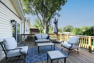 130 Westview Street, Hoffman Estates, IL 60169 - Photo 22