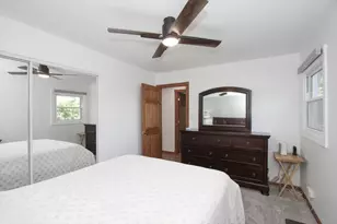 130 Westview St, Hoffman Estates, IL 60169 - Photo 16