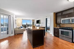 545 N Dearborn St, Chicago, IL 60654 - Photo 4