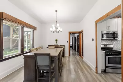1819 W Cornelia Avenue, Chicago, IL 60657 - Photo 4
