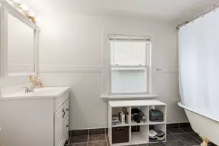 1819 W Cornelia Ave, Chicago, IL 60657 - Photo 14