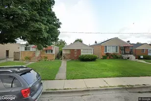 7840 S Sawyer Ave, Chicago, IL 60652 - Photo 1