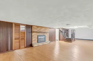 508 N Metropolitan Ave, Waukegan, IL 60085 - Photo 18
