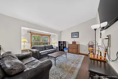 1358 Cottonwood Lane, Crystal Lake, IL 60014 - Photo 2