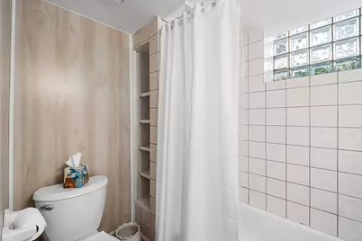 5126 N Mulligan Avenue, Chicago, IL 60630 - Photo 30