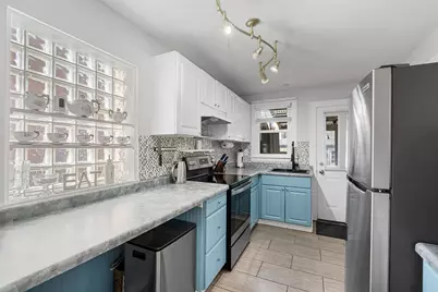5126 N Mulligan Avenue, Chicago, IL 60630 - Photo 10