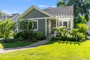 4516 Stanley Ave, Downers Grove, IL 60515 - Photo 1