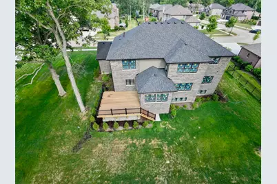 210 Mark Lane, Lake Zurich, IL 60047 - Photo 2
