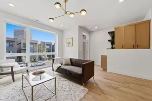 4132 S Calumet Ave, Chicago, IL 60653 - Photo 4