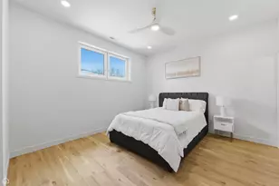 4132 S Calumet Ave, Chicago, IL 60653 - Photo 18