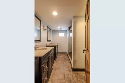 9308 S Troy Avenue, Evergreen Park, IL 60805 - Photo 28