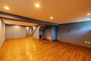 9308 S Troy Ave, Evergreen Park, IL 60805 - Photo 24