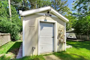 1269 Eastwood Ave, Highland Park, IL 60035 - Photo 38