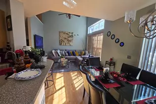 494 Vaughn Cir, Aurora, IL 60502 - Photo 8