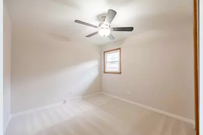 18515 Oakley Avenue, Lansing, IL 60438 - Photo 8