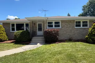 18515 Oakley Ave, Lansing, IL 60438 - Photo 1