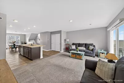 844 Briar Glen Court, Hampshire, IL 60140 - Photo 6