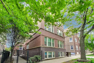 1918 W Cullom Avenue #G, Chicago, IL 60613 - Photo 1