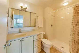5733 N Sheridan Rd, Chicago, IL 60660 - Photo 14