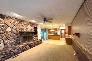 1724 Highland Pl, Streator, IL 61364 - Photo 8
