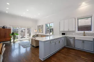 1912 N Hoyne Ave, Chicago, IL 60647 - Photo 10