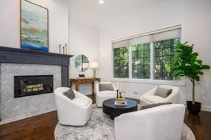1912 N Hoyne Ave, Chicago, IL 60647 - Photo 4