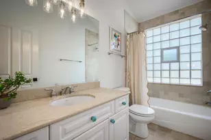 1912 N Hoyne Ave, Chicago, IL 60647 - Photo 20